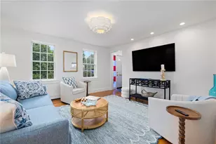 5 Tews Ct, Newport, RI 02840 - Photo 3