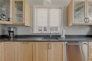 191 Third St, Newport, RI 02840 - Photo 13