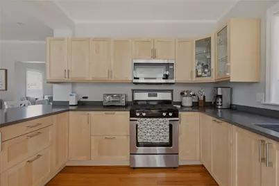 191 3rd Street, Newport, RI 02840 - Photo 17