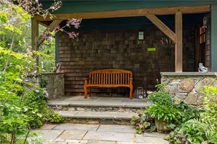 84 Barbers Pond Rd, South Kingstown, RI 02892 - Photo 5