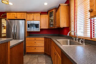 113 Beckwith Street, Cranston, RI 02910 - Photo 15