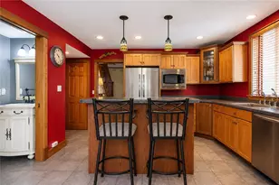 113 Beckwith St, Cranston, RI 02910 - Photo 9