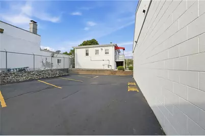 620 Killingly Street, Johnston, RI 02919 - Photo 31