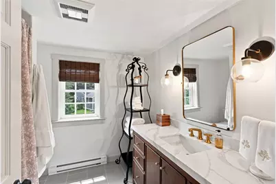33 Nicholson Crescent, Middletown, RI 02842 - Photo 37