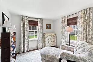 33 Nicholson Crescent, Middletown, RI 02842 - Photo 27