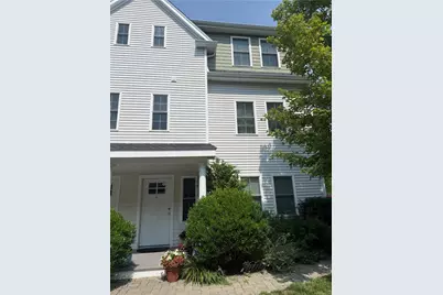 12 Park Avenue #8, Narragansett, RI 02882 - Photo 1