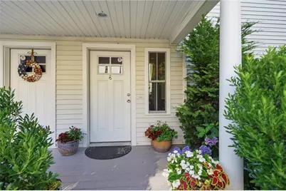 12 Park Avenue #8, Narragansett, RI 02882 - Photo 3