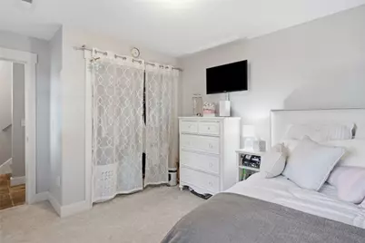 12 Park Avenue #8, Narragansett, RI 02882 - Photo 7