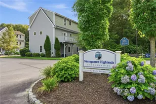 12 Park Ave, Narragansett, RI 02882 - Photo 5