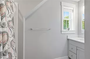 12 Park Ave, Narragansett, RI 02882 - Photo 21