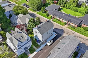 24 Pond Ave, Newport, RI 02840 - Photo 45