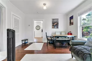 24 Pond Ave, Newport, RI 02840 - Photo 25