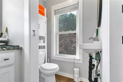 24 Pond Avenue, Newport, RI 02840 - Photo 31