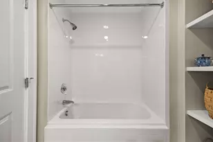 1 Tower Dr, Portsmouth, RI 02871 - Photo 37