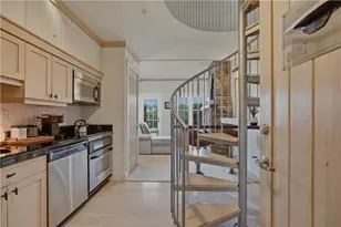 275 Depot Ave, Portsmouth, RI 02871 - Photo 5