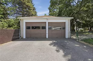 236 Becker Ave, East Providence, RI 02915 - Photo 49