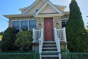 236 Becker Ave, East Providence, RI 02915 - Photo 1