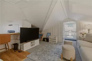 67 Perry St, Newport, RI 02840 - Photo 19