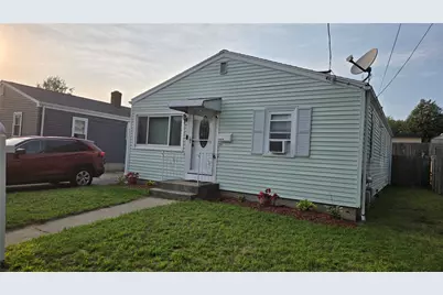 31 Funston Avenue, Providence, RI 02908 - Photo 1