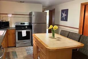31 Funston Ave, Providence, RI 02908 - Photo 13