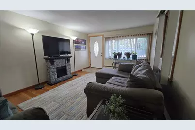 31 Funston Avenue, Providence, RI 02908 - Photo 5