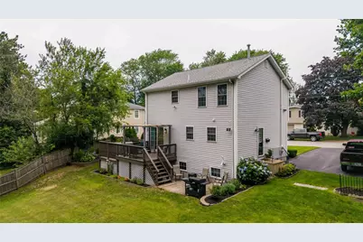 152 Concord Avenue, Cranston, RI 02910 - Photo 35