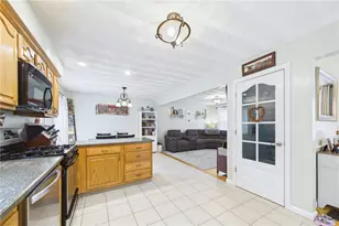 152 Concord Ave, Cranston, RI 02910 - Photo 13