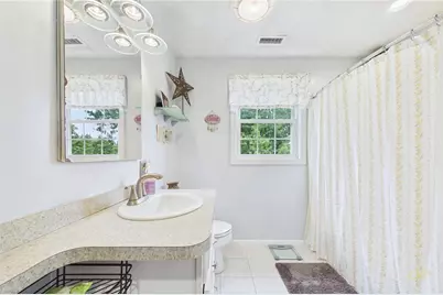152 Concord Avenue, Cranston, RI 02910 - Photo 17