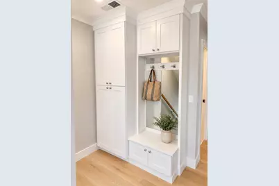 67 Queen Street #3C, East Greenwich, RI 02818 - Photo 5