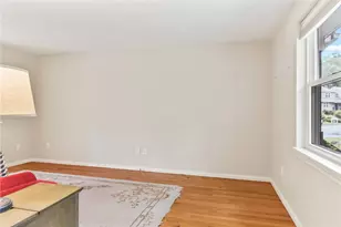 351 New London Ave, Warwick, RI 02886 - Photo 7