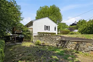 251 Madeleine Ave, Woonsocket, RI 02895 - Photo 37