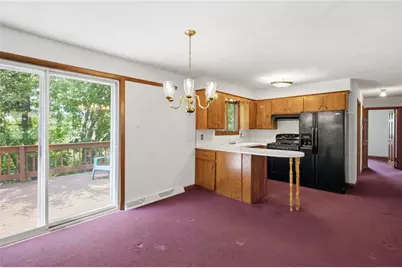 251 Madeleine Avenue, Woonsocket, RI 02895 - Photo 9