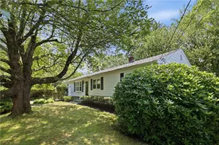251 Madeleine Ave, Woonsocket, RI 02895 - Photo 3