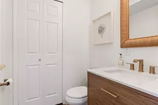 310 Swans Wharf Row, Newport, RI 02840 - Photo 7