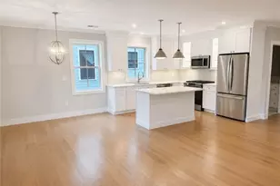 67 Queen St, East Greenwich, RI 02818 - Photo 7