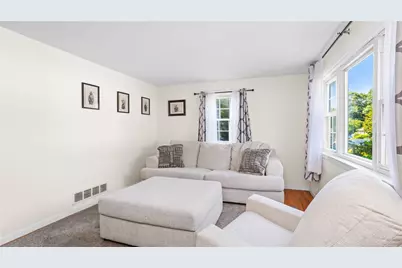 52 Brentwood Avenue, Warwick, RI 02886 - Photo 13