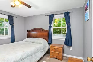 52 Brentwood Ave, Warwick, RI 02886 - Photo 21