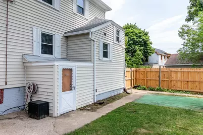 16 Sherwood Street, Cranston, RI 02920 - Photo 21