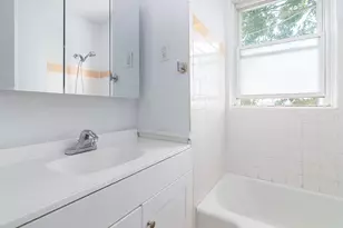 16 Sherwood St, Cranston, RI 02920 - Photo 17