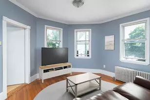 16 Sherwood St, Cranston, RI 02920 - Photo 11