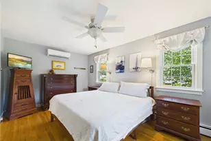 40 Oak Hill Rd, South Kingstown, RI 02879 - Photo 17