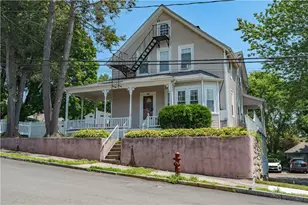 507 Summer St, Woonsocket, RI 02895 - Photo 3