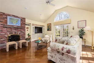 230 Kirby Ave, Warwick, RI 02889 - Photo 5