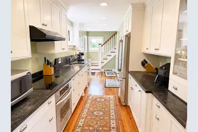 41 Calvert Place, Jamestown, RI 02835 - Photo 7