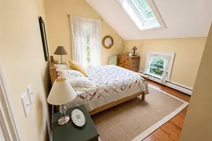 41 Calvert Pl, Jamestown, RI 02835 - Photo 9