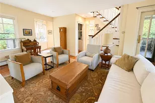 41 Calvert Pl, Jamestown, RI 02835 - Photo 5