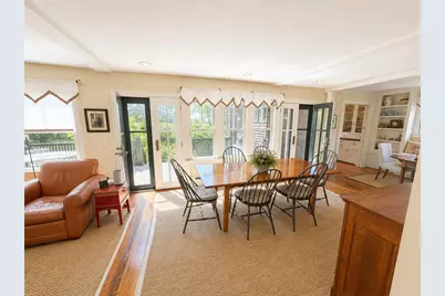 41 Calvert Place, Jamestown, RI 02835 - Photo 3