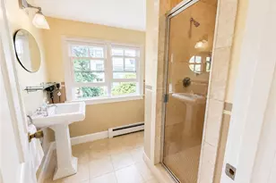 41 Calvert Pl, Jamestown, RI 02835 - Photo 19
