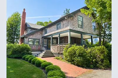 41 Calvert Place, Jamestown, RI 02835 - Photo 1
