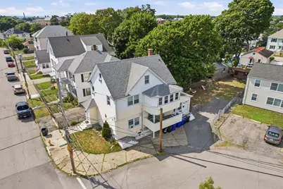 44 Warwick Road, Pawtucket, RI 02861 - Photo 3